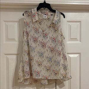 CAbi Cream Floral Sleeveless Top with detachable cami